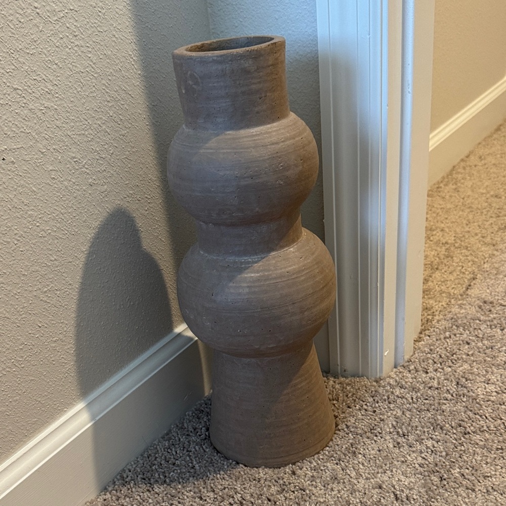 Threshold Rustic terracotta Brown Vase
